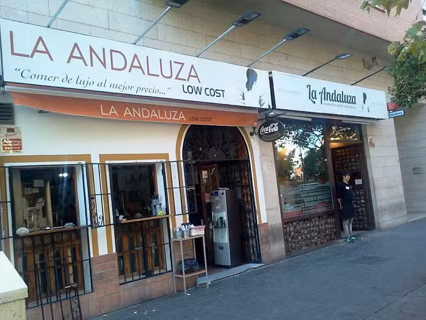 Bar La Andaluza Nervi&oacute;n 8 &ndash; Sevilla