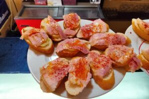 Bar &laquo;La Biblioteca&raquo;