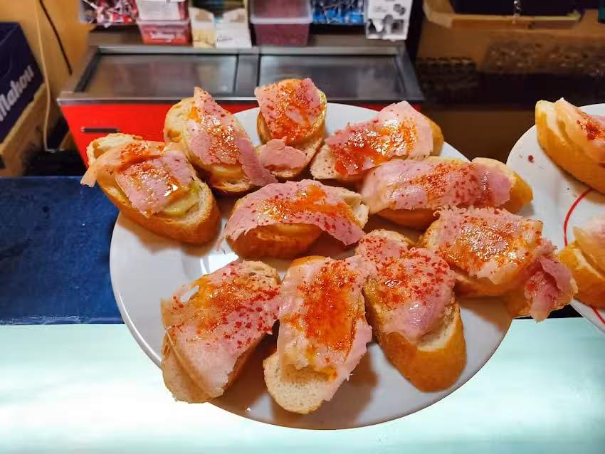 Bar &laquo;La Biblioteca&raquo;