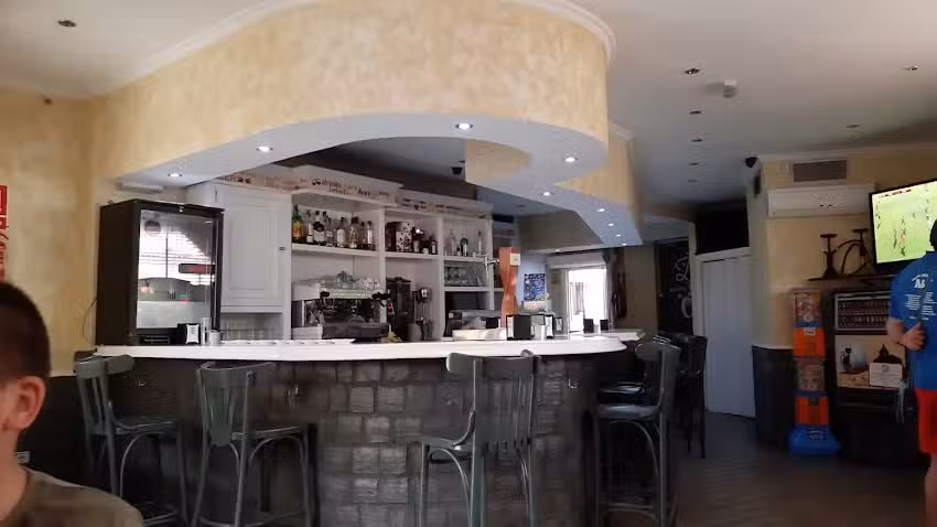 Bar La Buhardilla