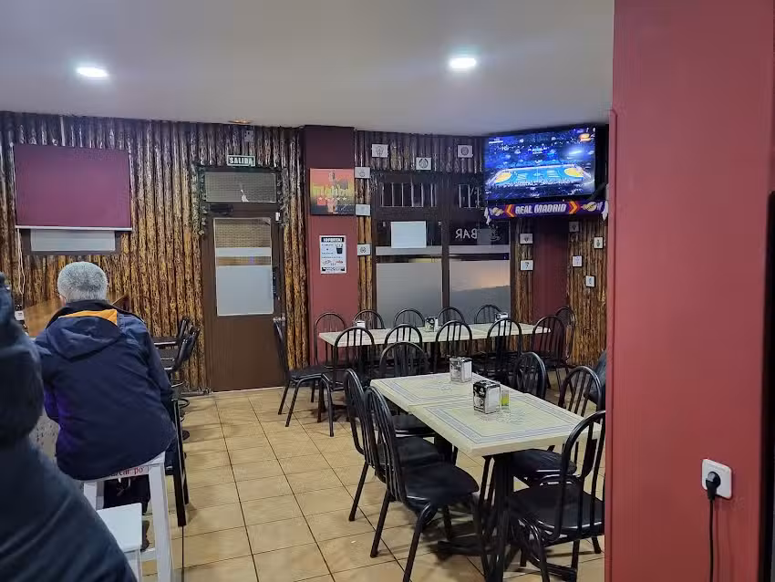 Bar la caba&ntilde;a