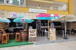 Bar la Cabanya Beach