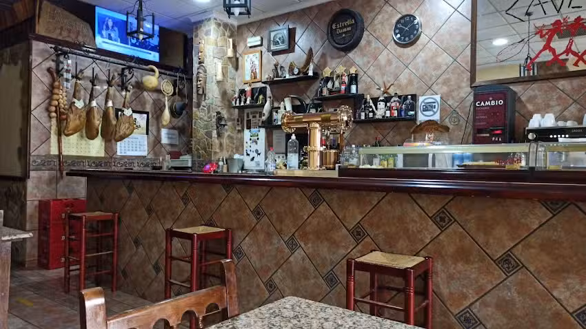 Bar La Caverna