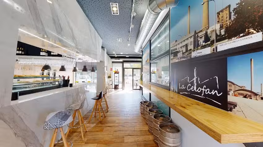 Bar La Celof&aacute;n