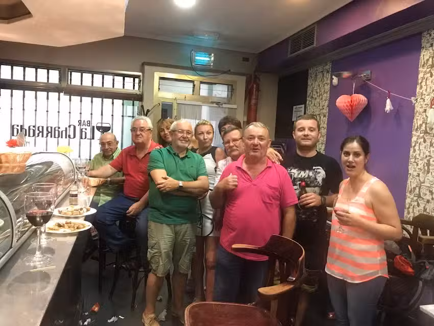Bar La Charrada. Bocatas,raciones y Pinchos