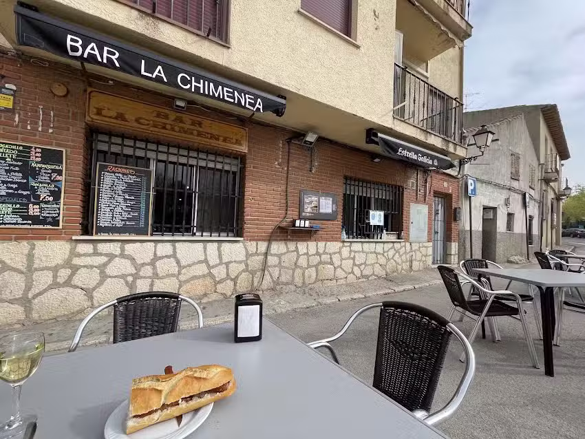 Bar La Chimenea