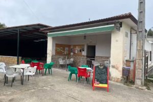 Bar La Escuela, Quintana Maria