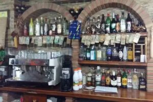 Bar La Esquinita De Maria