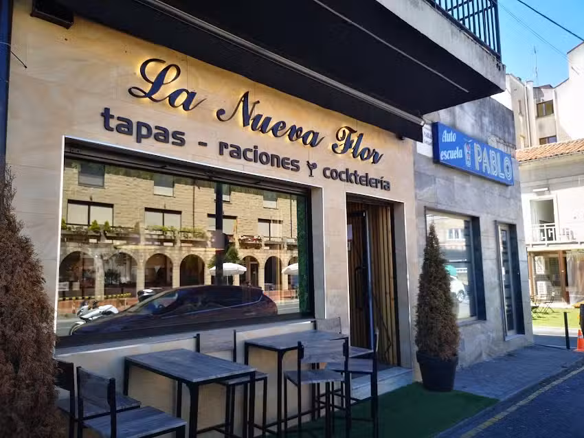 Bar La Flor de Sar&oacute;n