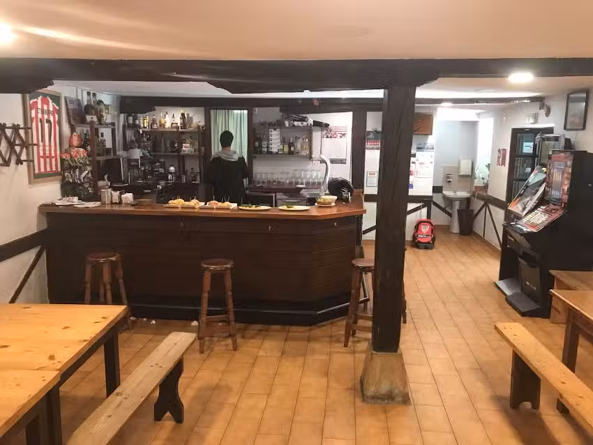 Bar La Le&ntilde;era