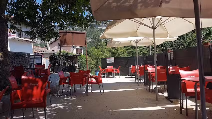 Bar La Monta&ntilde;esa