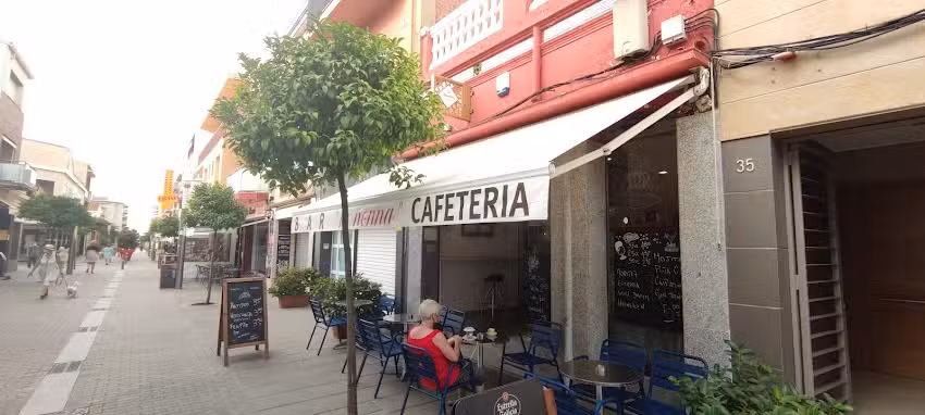 BAR la nonna CAFETERIA