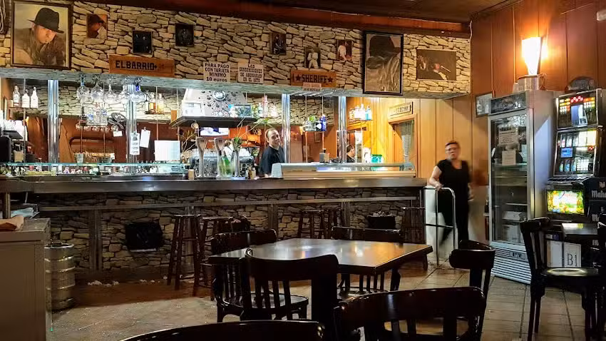 BAR LA PARADA