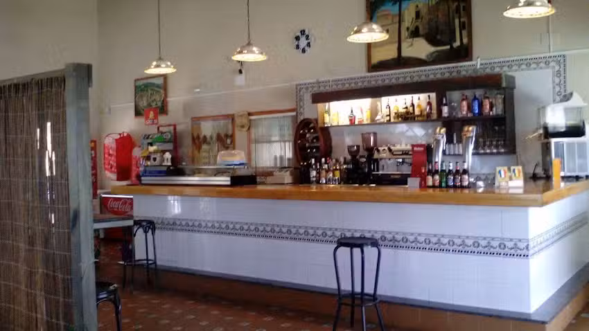 Bar La Piscina Lluchent