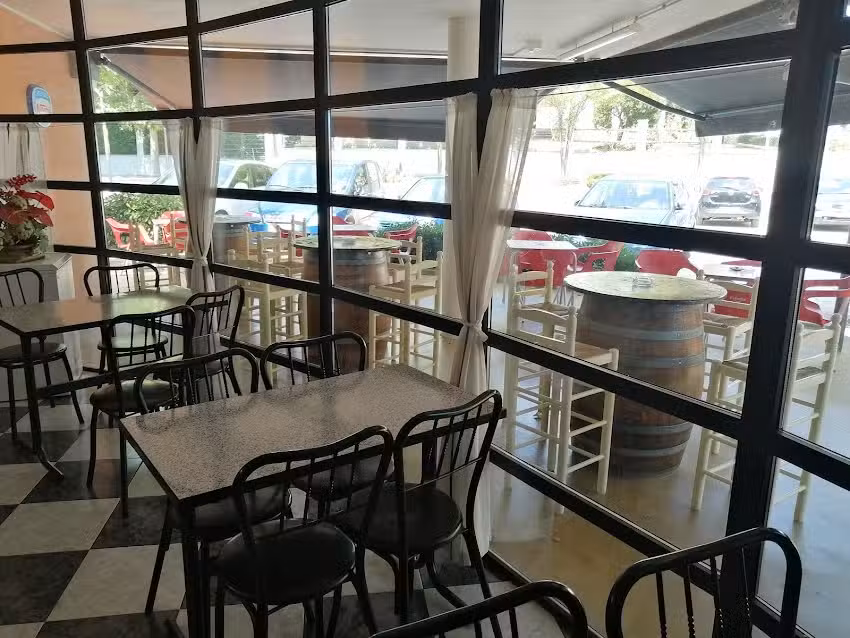 Bar la Pla&ccedil;a