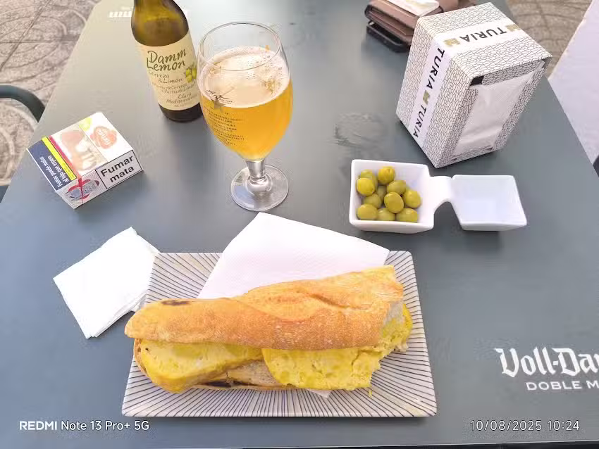 Bar la Pla&ccedil;a