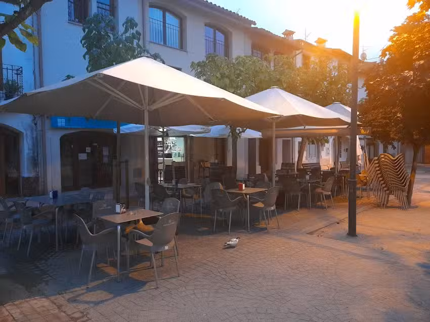 Bar La Pla&ccedil;a | Ca La Pepita