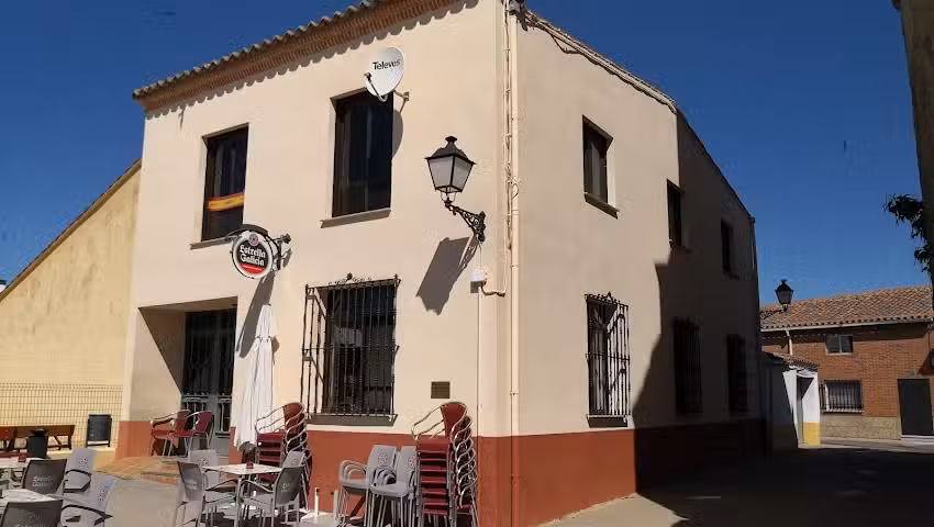 Bar La Plaza