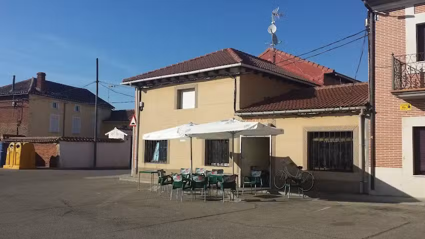 Bar La Plaza