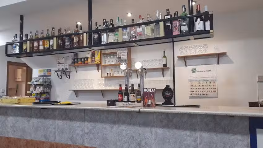 Bar La Plaza