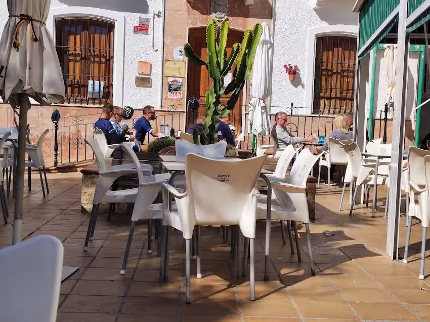 Bar La Plaza