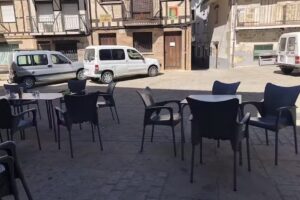 Bar la plaza (Benito Cabrero)