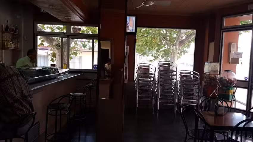 Bar &ldquo;La Santa&rdquo;.