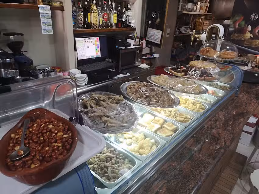 Bar la taberna Moises