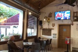 Bar la Vieja Escuela Husillos