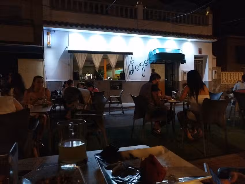 Bar Lago