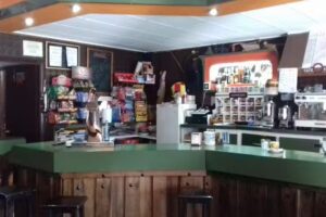 Bar Lamelas N&deg; 8