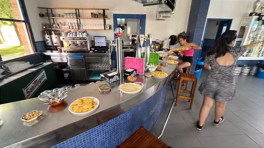 Bar las piscinas