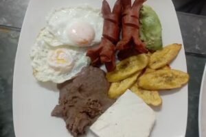 Bar Latino Pla I Palet