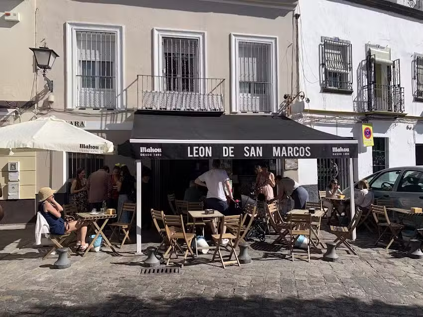 Bar Le&oacute;n de San Marcos