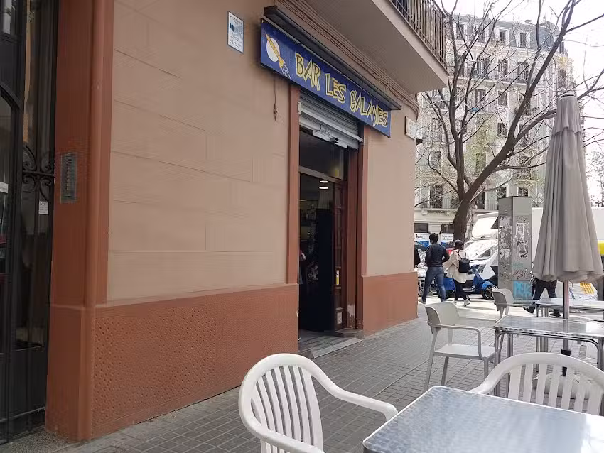 Bar Les Gal&agrave;xies