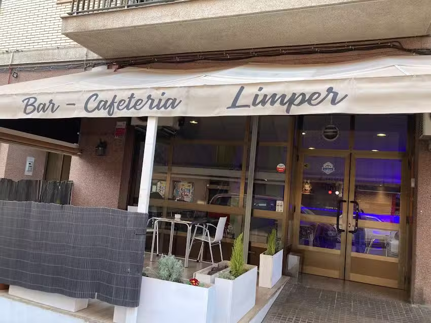 Bar Limper