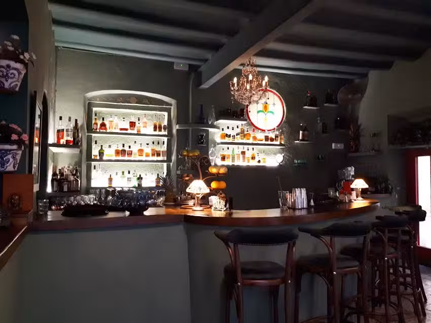 Bar Lola Craft Cocktails