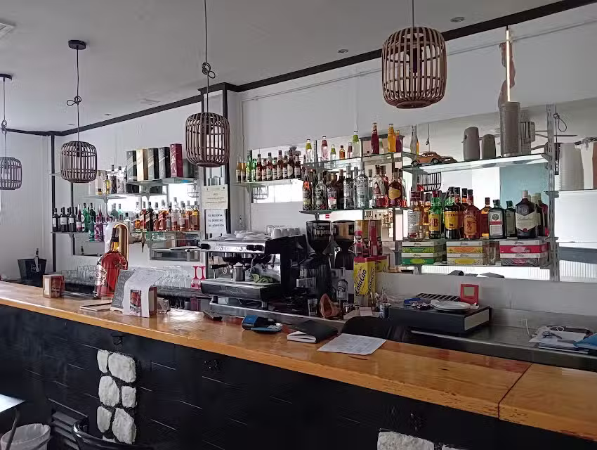 Bar los alpes