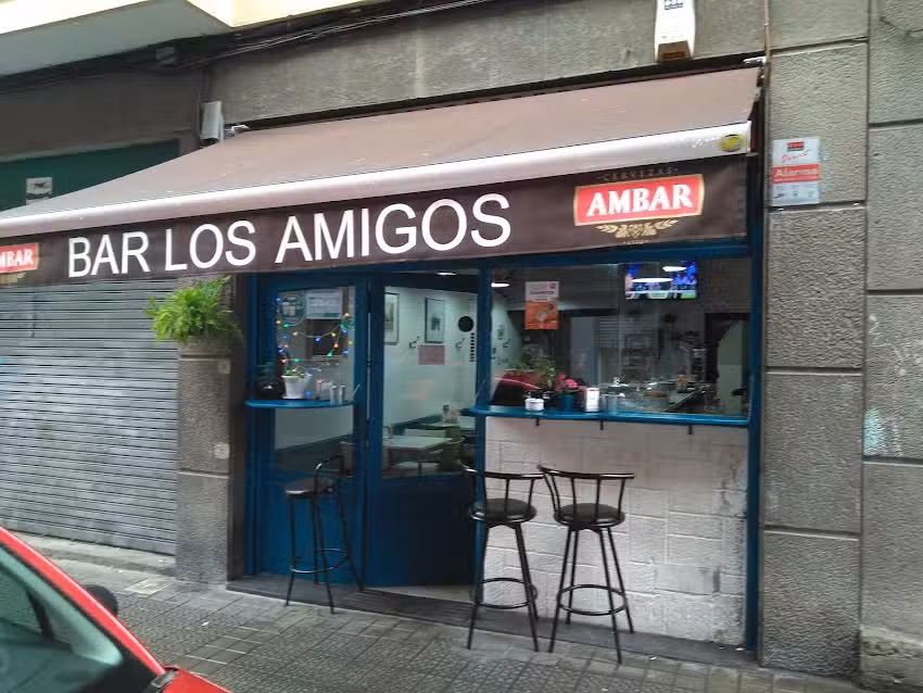 Bar Los Amigos Irala