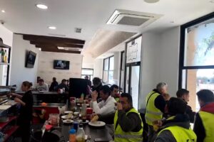 Bar Los Barriles Entrenucleos