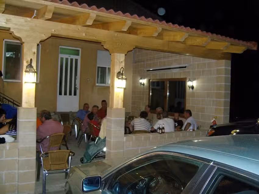 bar los caballos