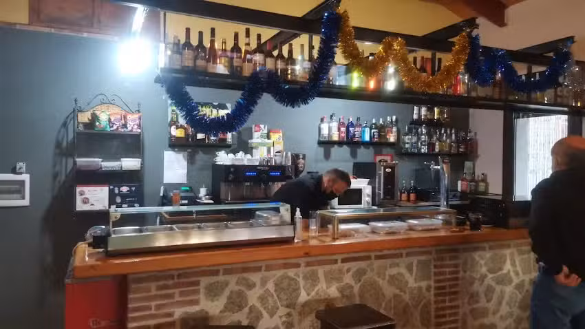Bar Los Ca&ntilde;os
