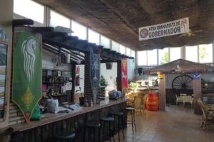 Bar Los Mayorales casa Puri