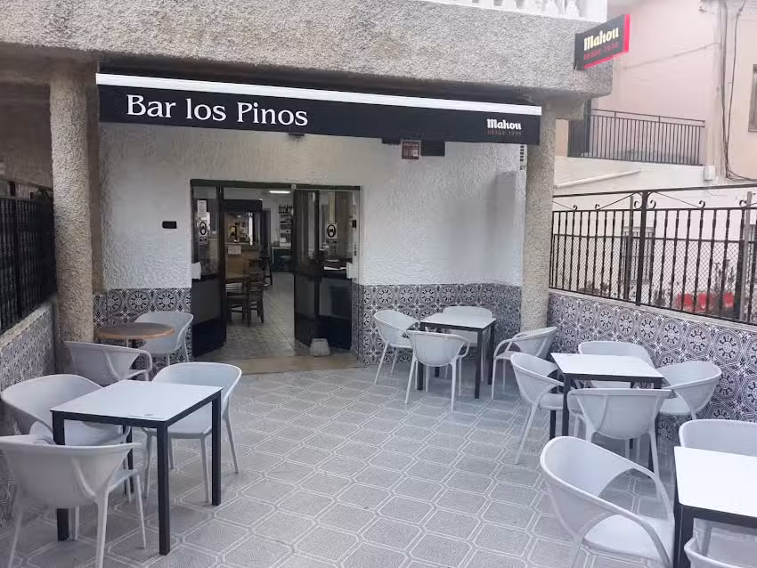 Bar los Pinos