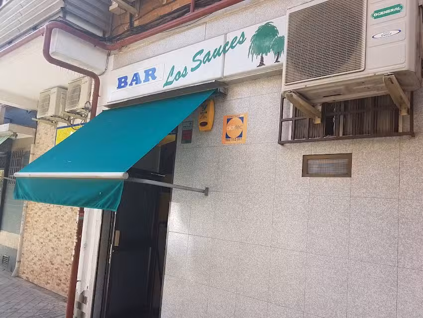Bar Los Sauces