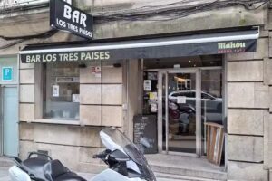 Bar Los Tres Pa&iacute;ses