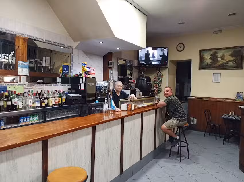 Bar Luena