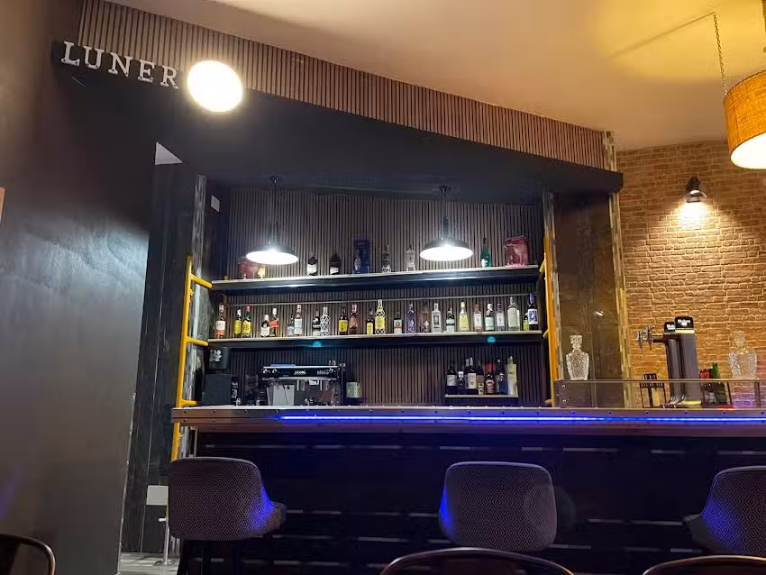 Bar Lunero