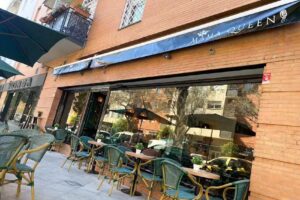 Bar Mama Queen Caf&eacute; y Copas