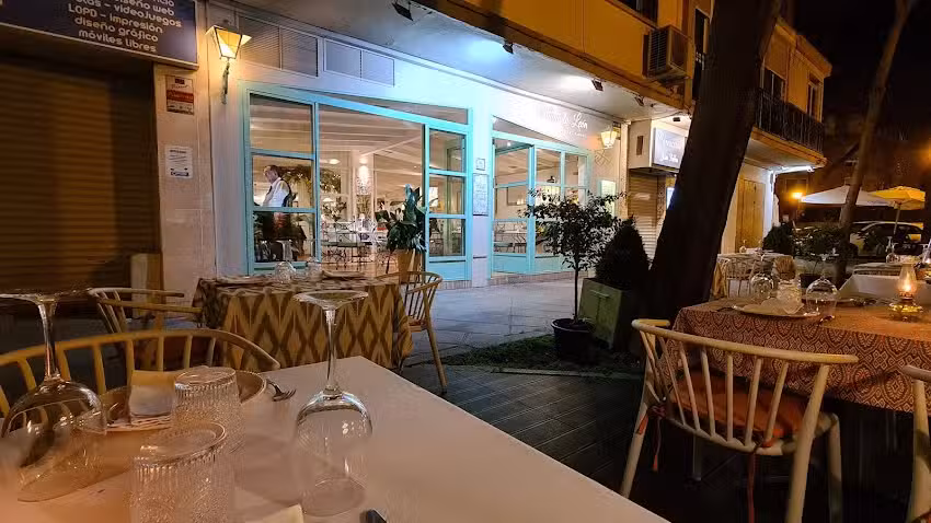 Bar Manolo Le&oacute;n &ndash; JUAN PABLOS